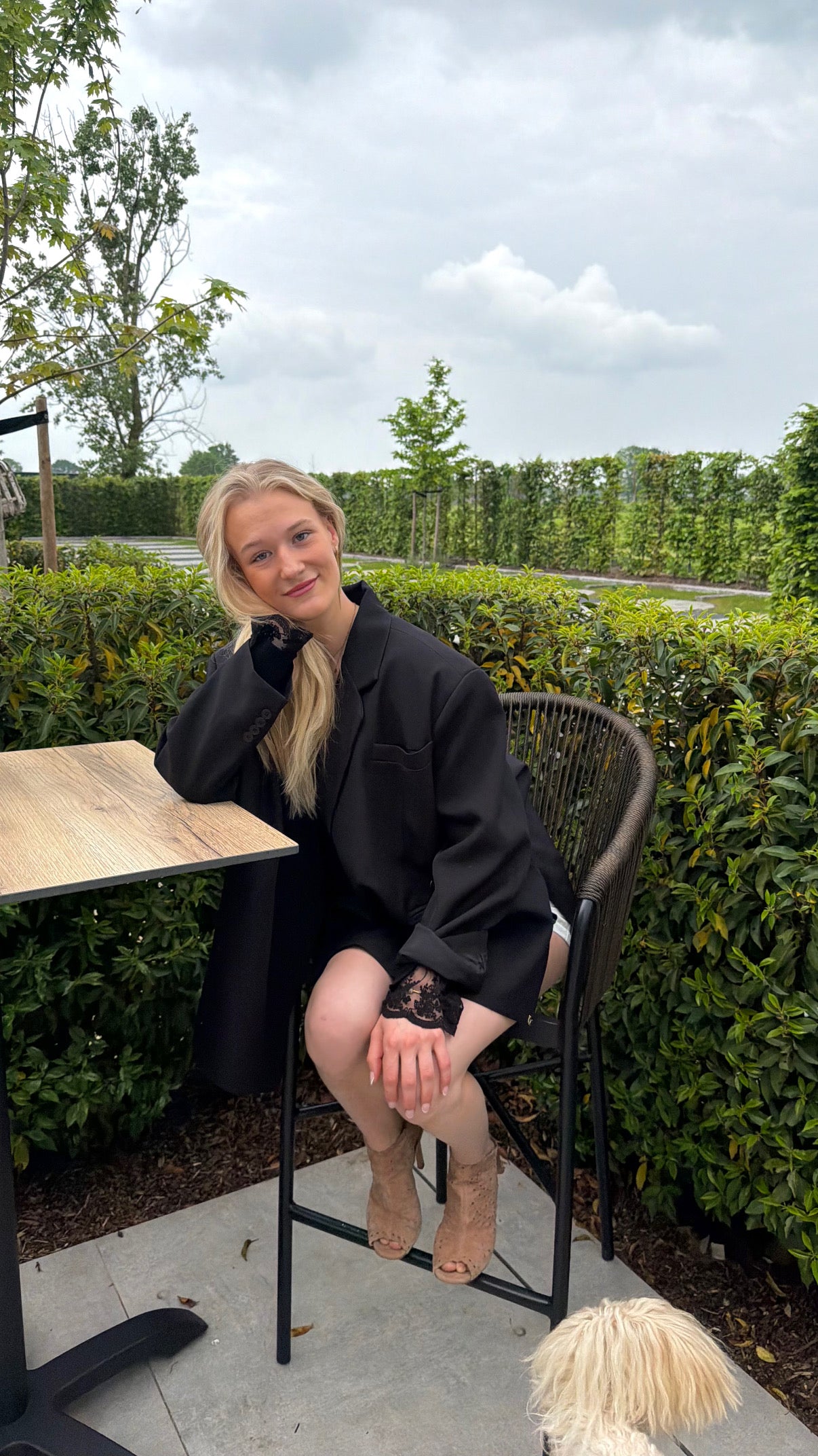 Black oversized blazer