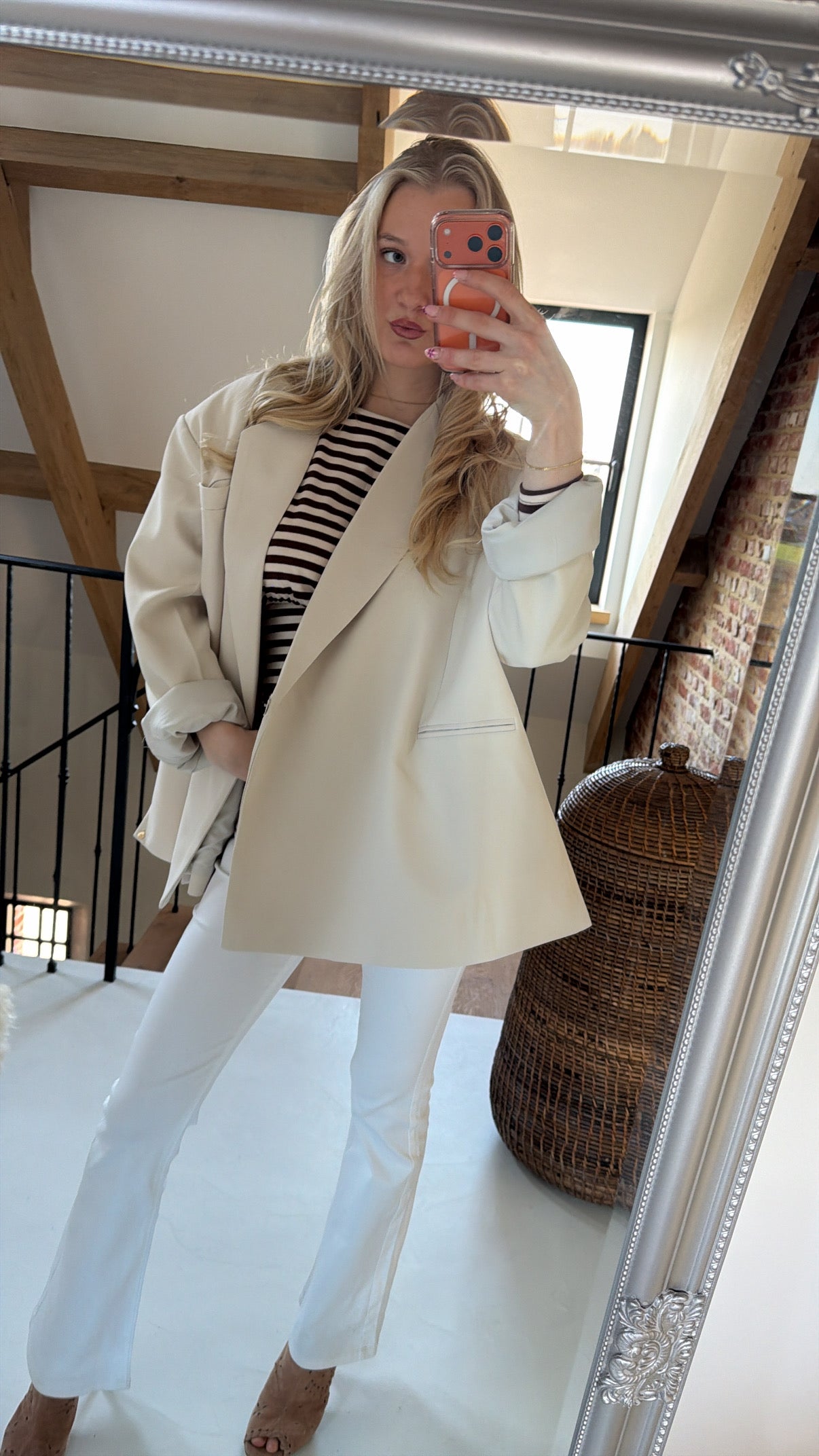 Ecru oversized blazer