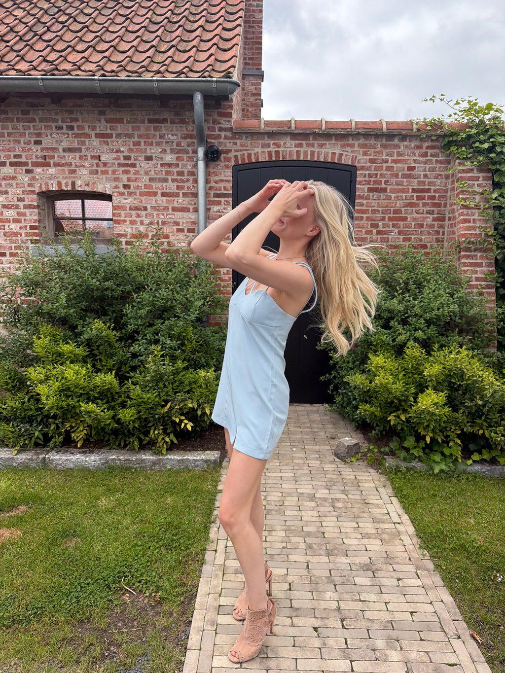 Short baby blue dress