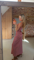Maxi satin dress with ajustable straps