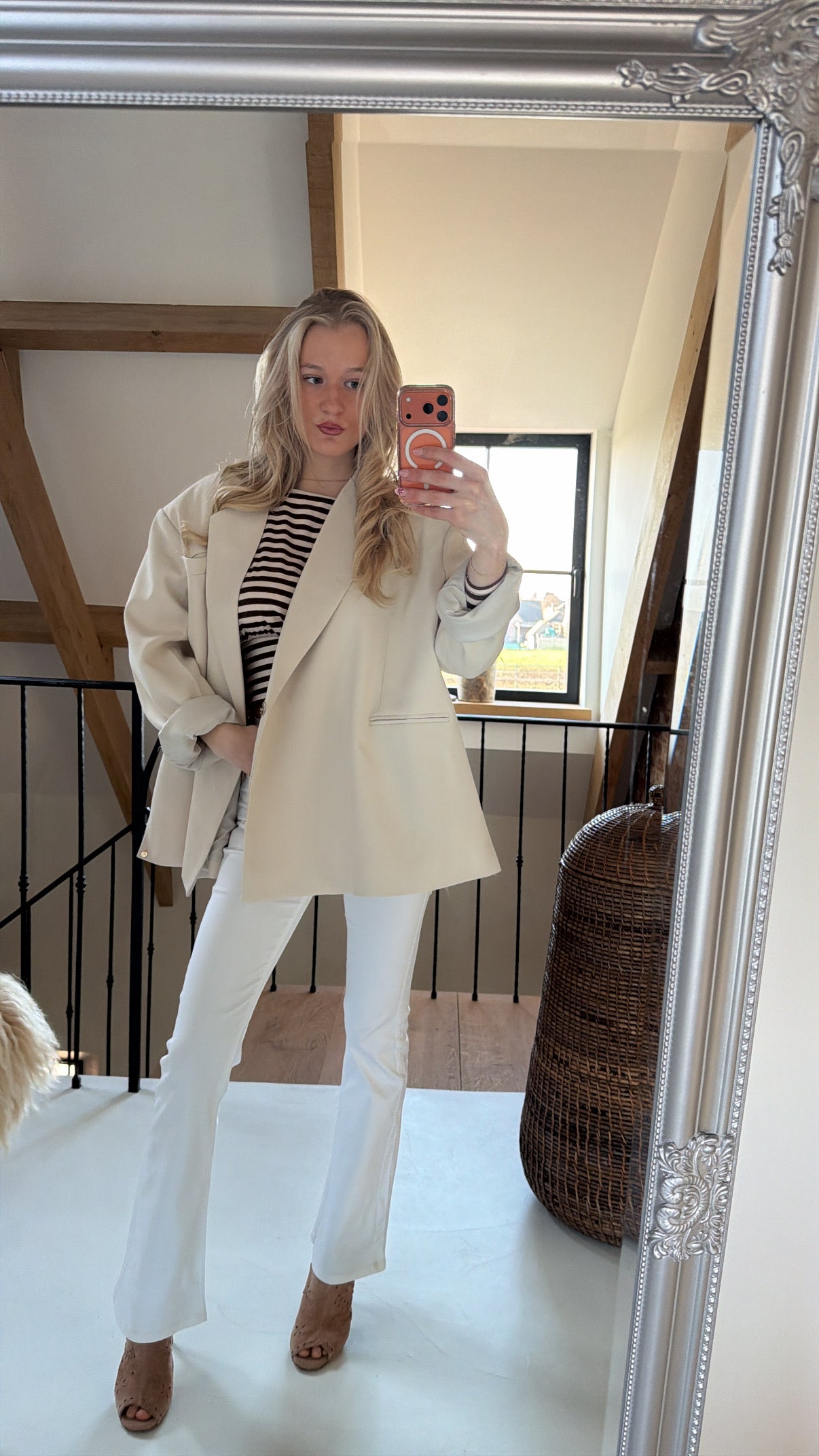 Ecru oversized blazer