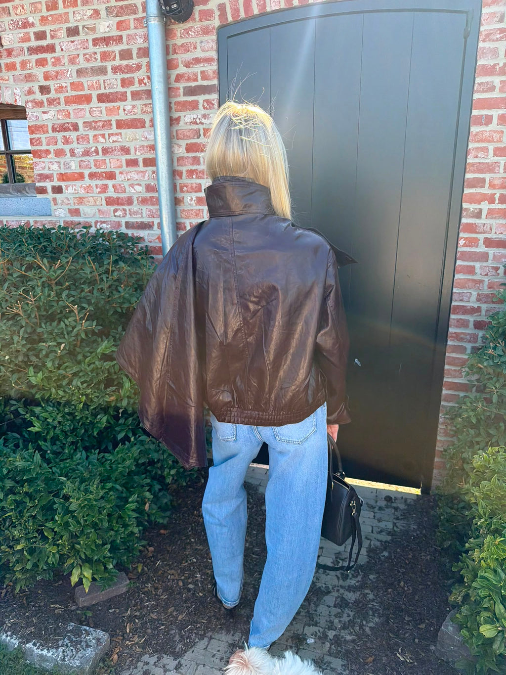 Cape faux leather jacket burgundy