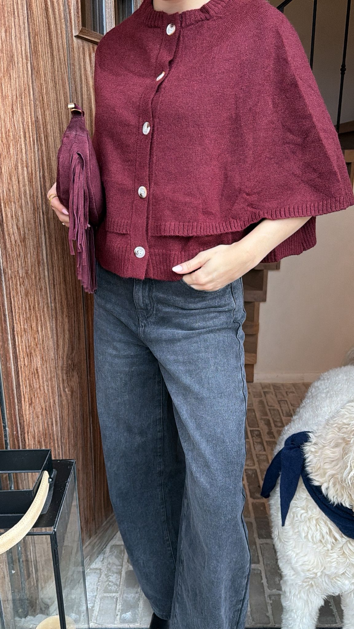 Cardigan cape