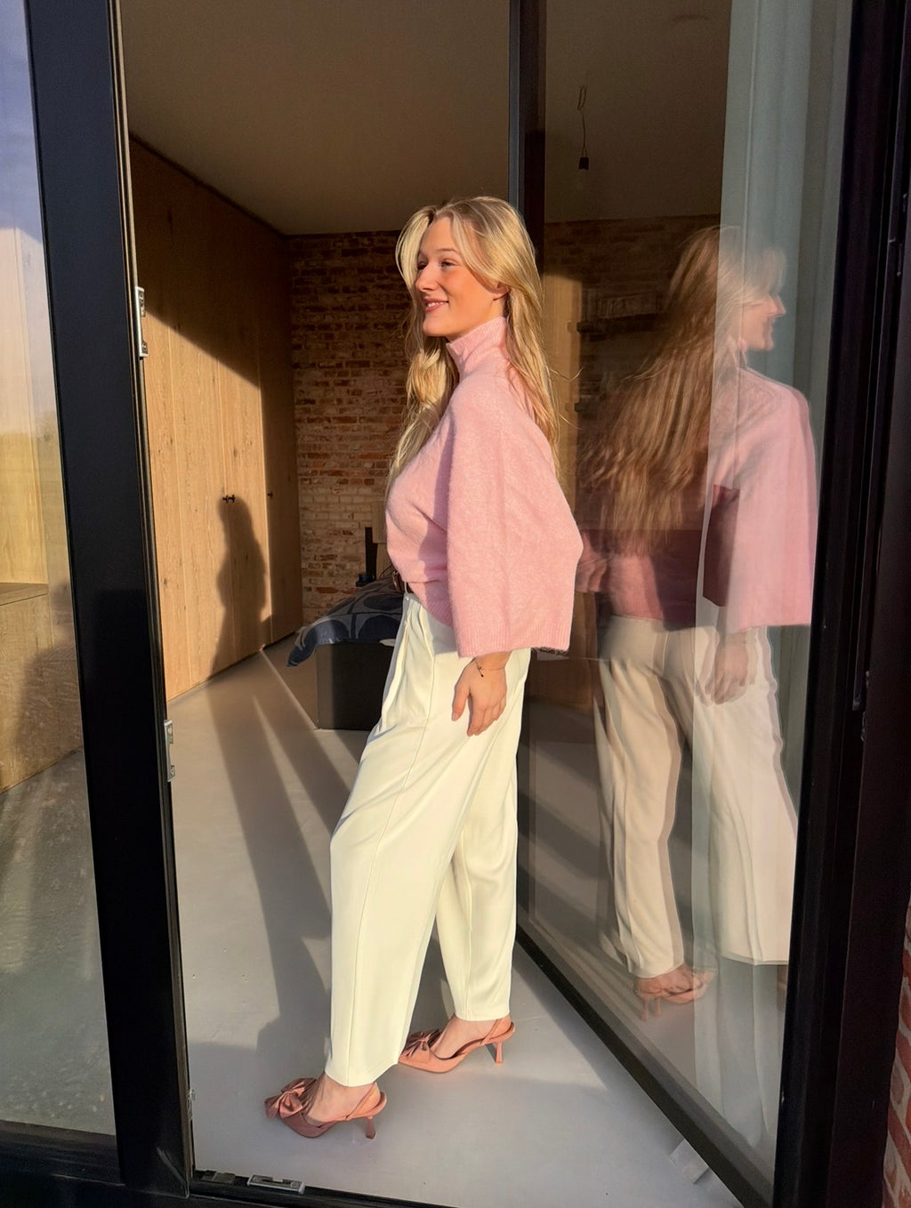 Katrien pink spring sweater