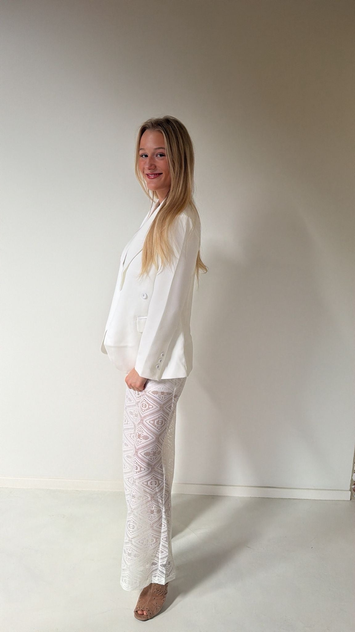White blazer Lopes